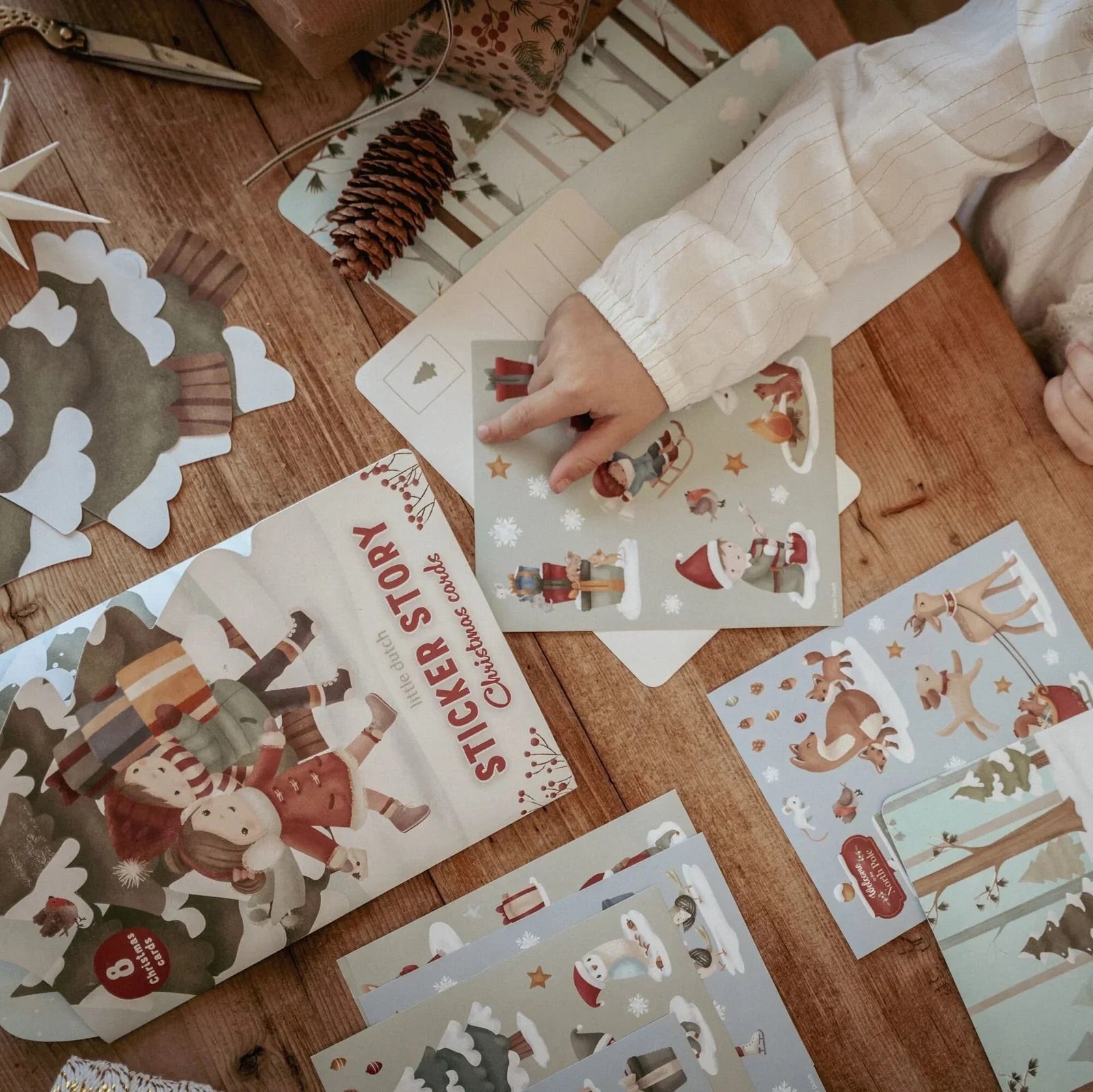 Jóla límmiðabók - miniplay.is