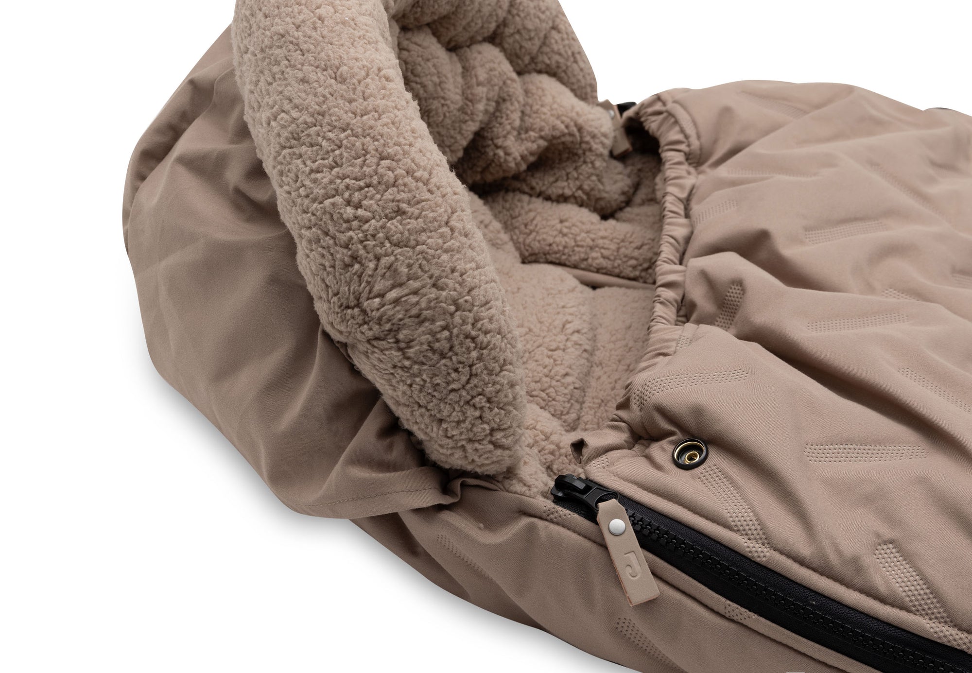 Kerrupoki Embossed - Milky Coffee - miniplay.is