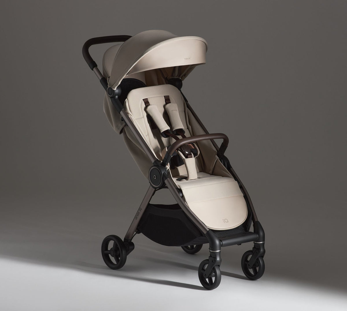 Anex IQ 3-in-1 stroller in Soya