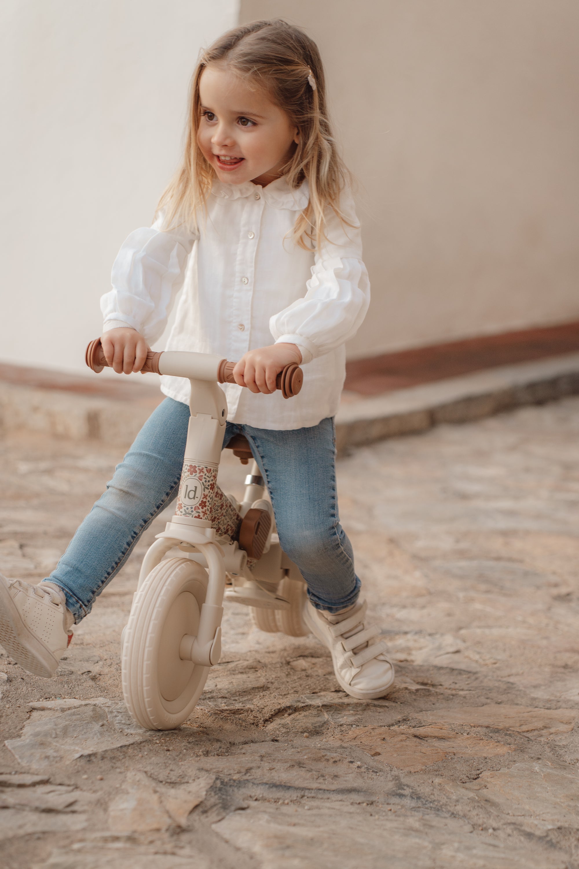 4in1 þríhjól/jafnvægishjól - Hvítt - miniplay.is