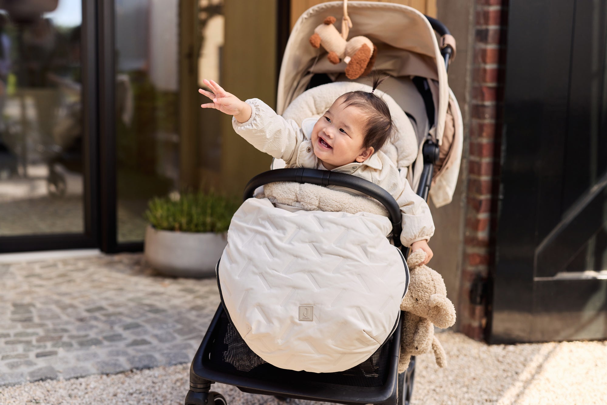 Kerrupoki Embossed - Sand - miniplay.is