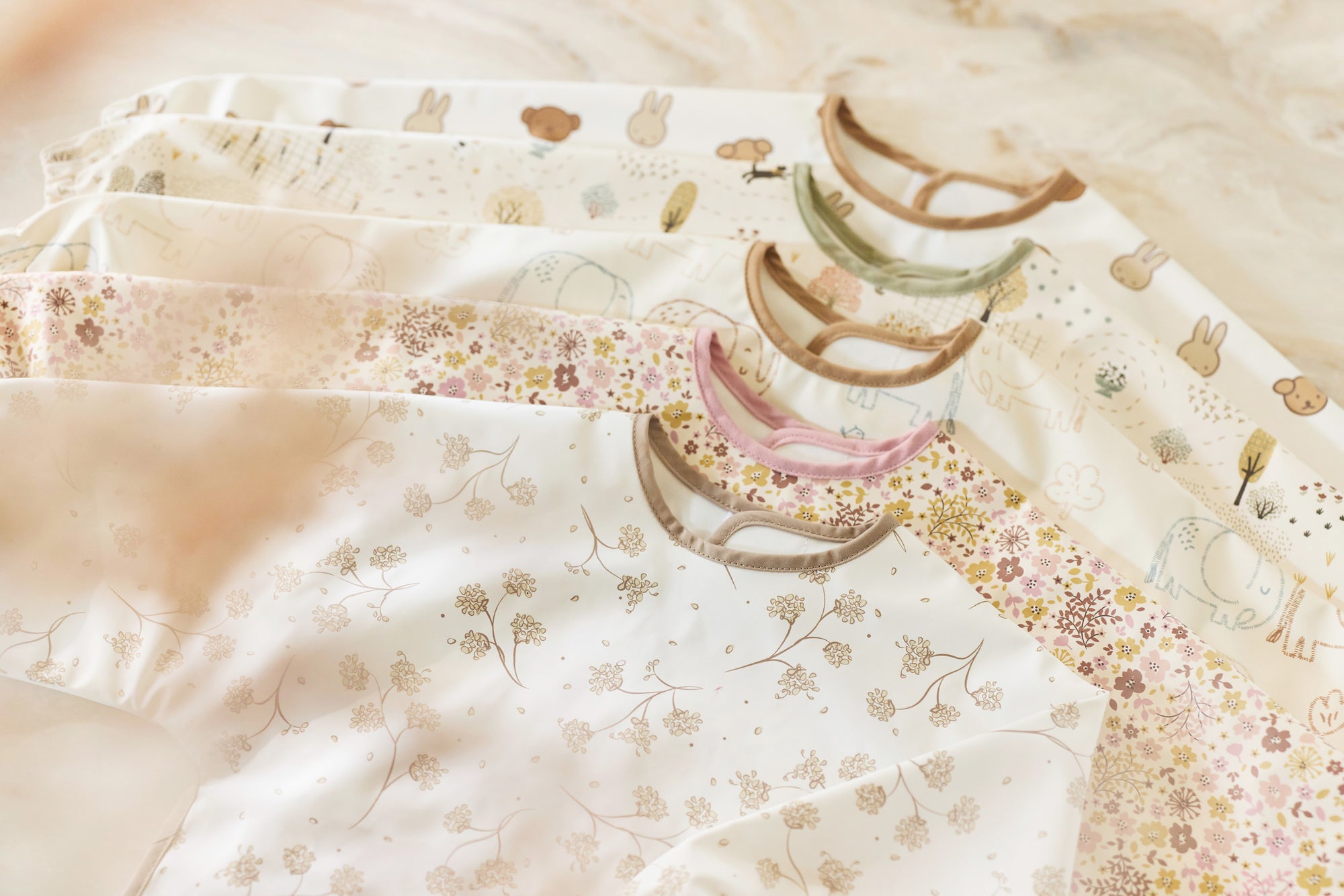 Smekkur með ermum - Tiny Park - miniplay.is