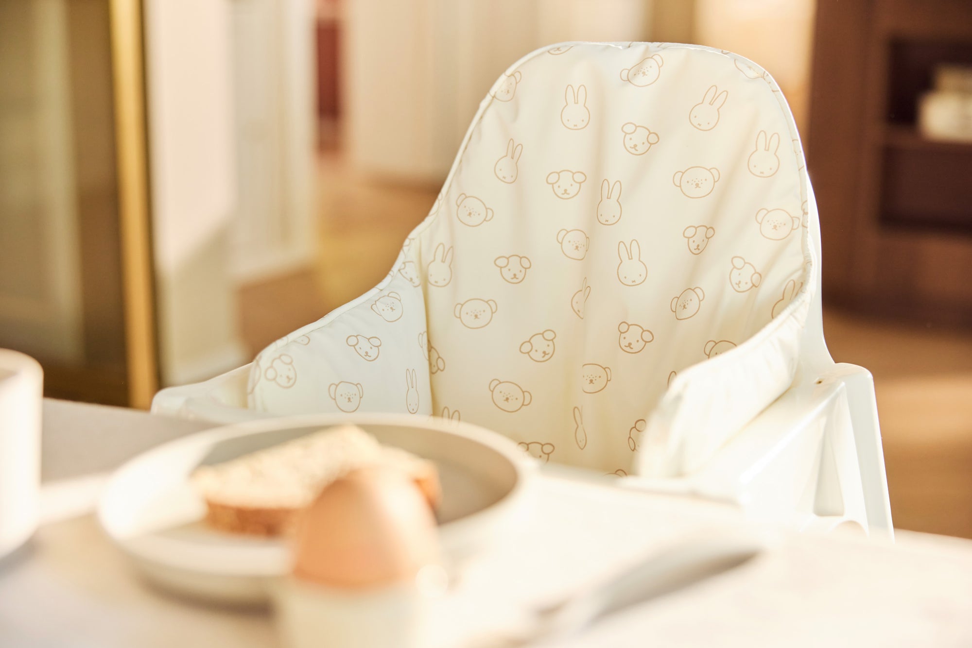 Innlegg fyrir matarstól - Miffy and Friends - miniplay.is