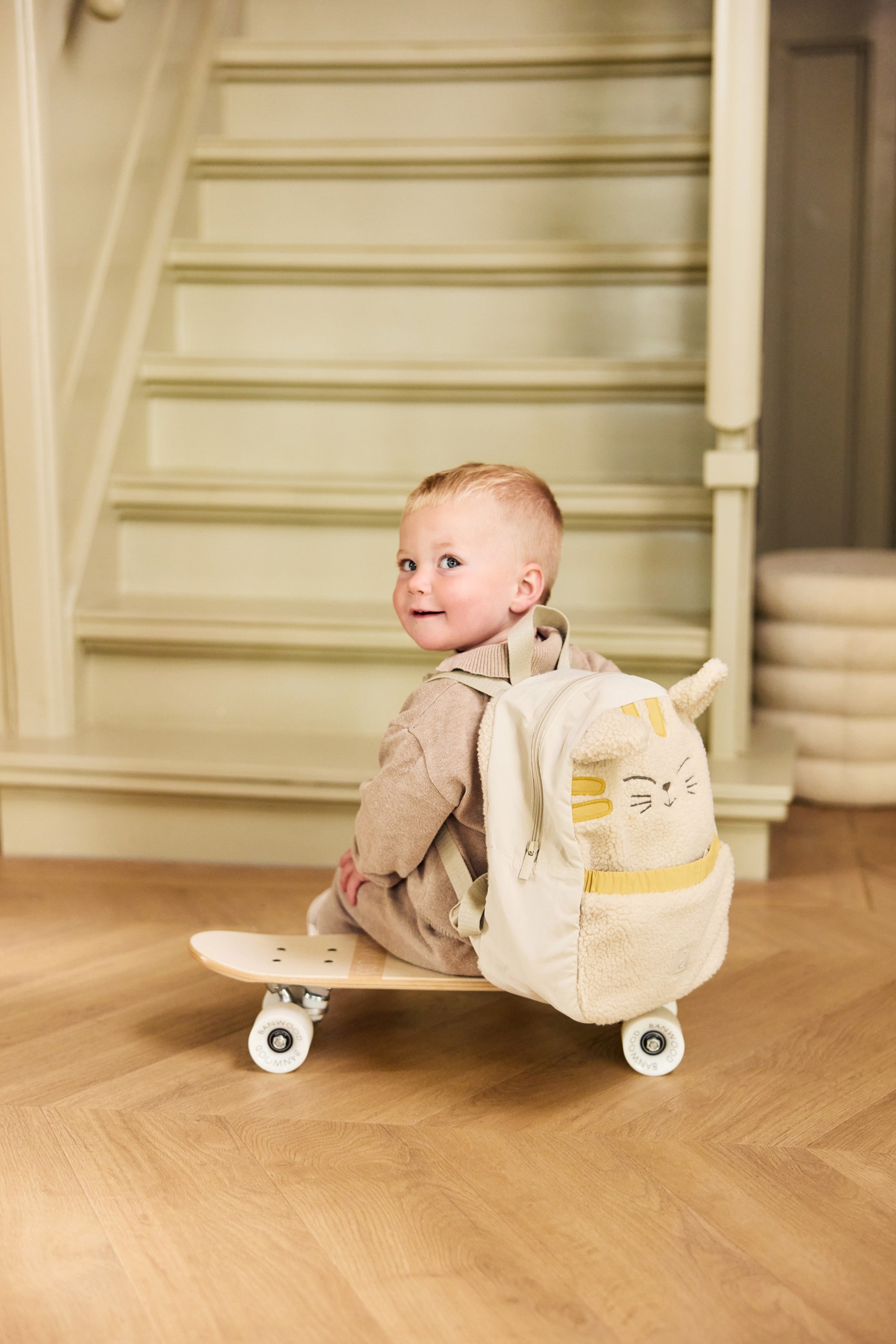 Bakpoki barna - Charlie - miniplay.is