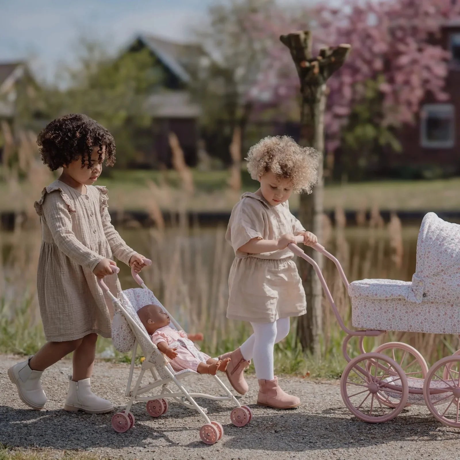 Dúkkukerra samanbrjótanleg - Soft flowers - miniplay.is