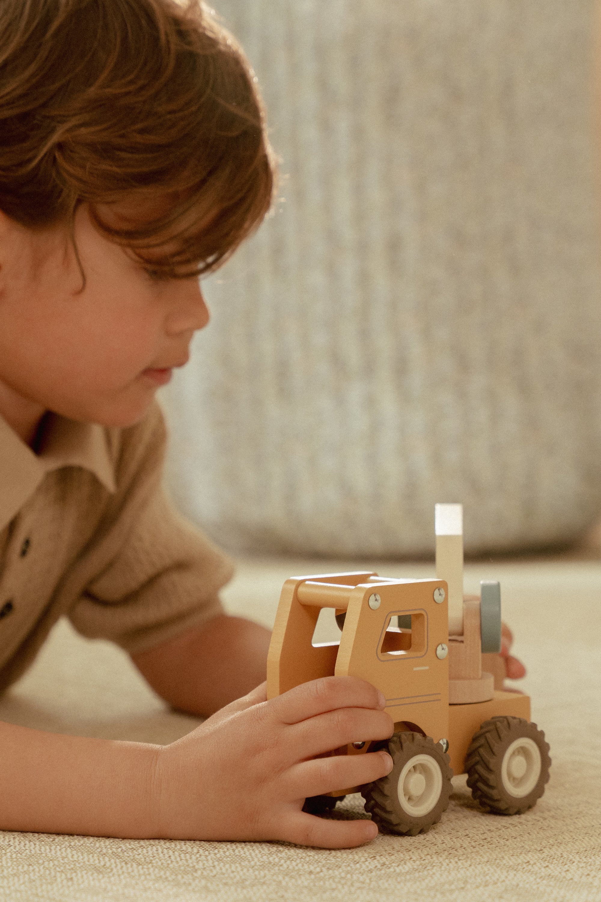 Lítill kranabíll + karl - miniplay.is