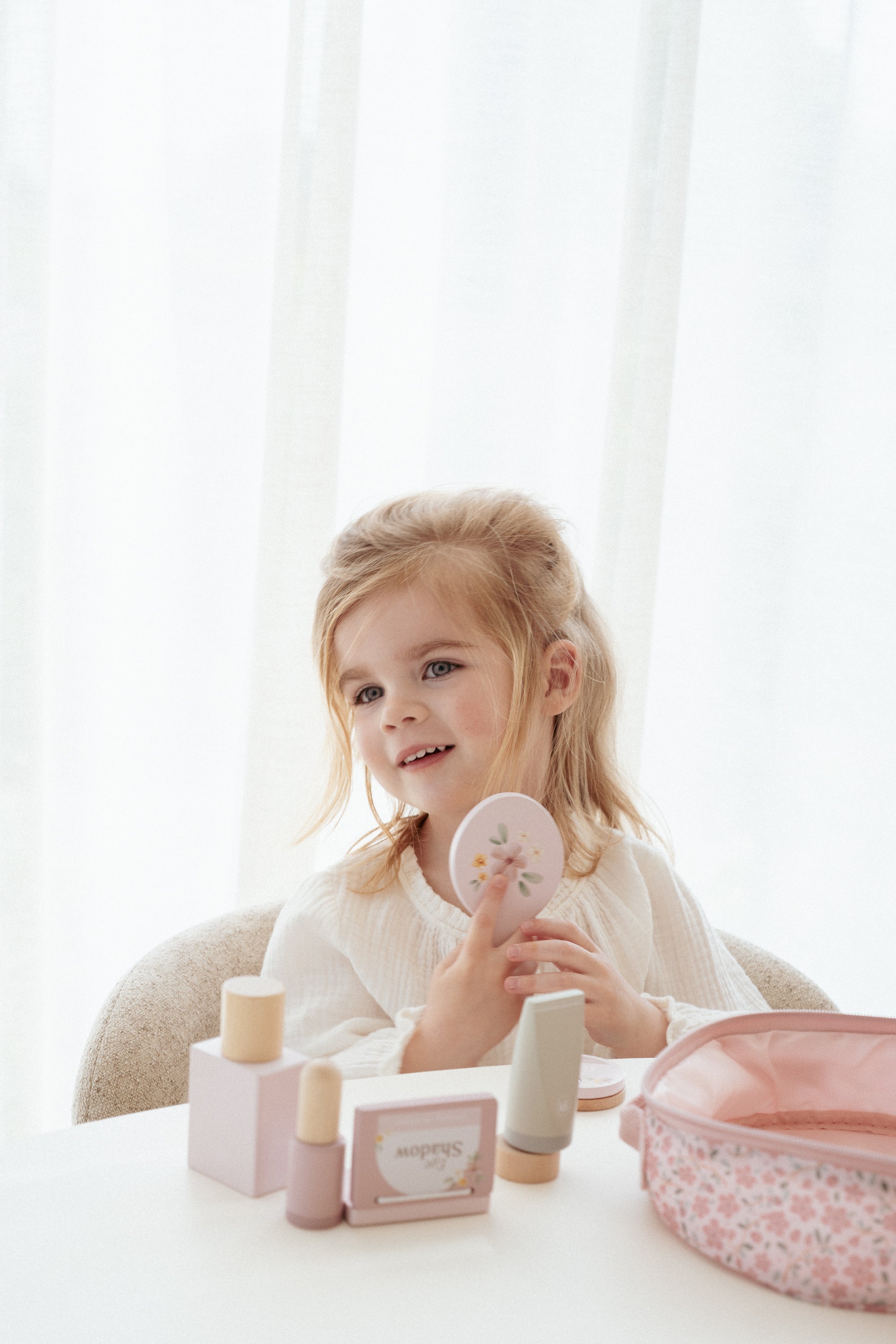 Snyrtitaska - miniplay.is