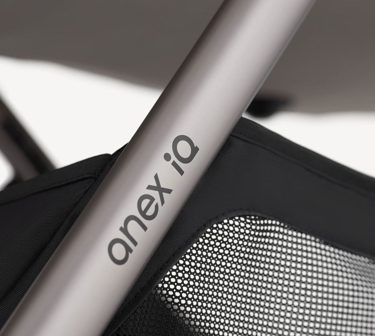 Anex IQ 3-in-1 stroller in Soya