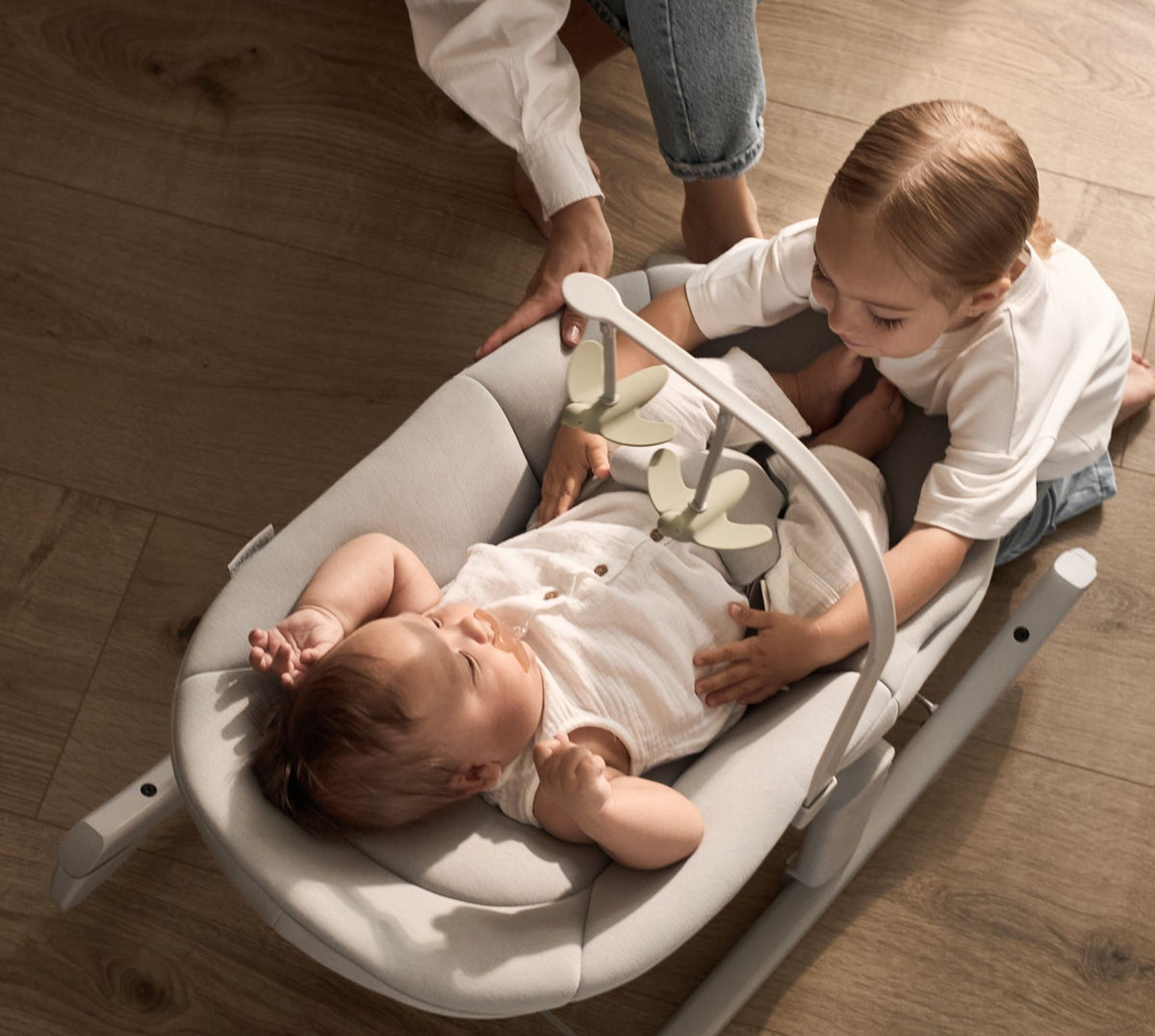 Anex Ozy rocker base in Shade