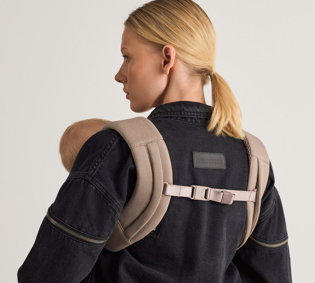 Anex Whiz-hug baby carrier in Mokki